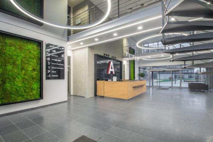 Pronájem kanceláře, Praha - Jinonice, Radlická, 500 m2