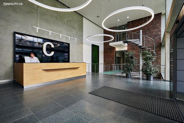 Pronájem kanceláře, Praha - Jinonice, Radlická, 500 m2