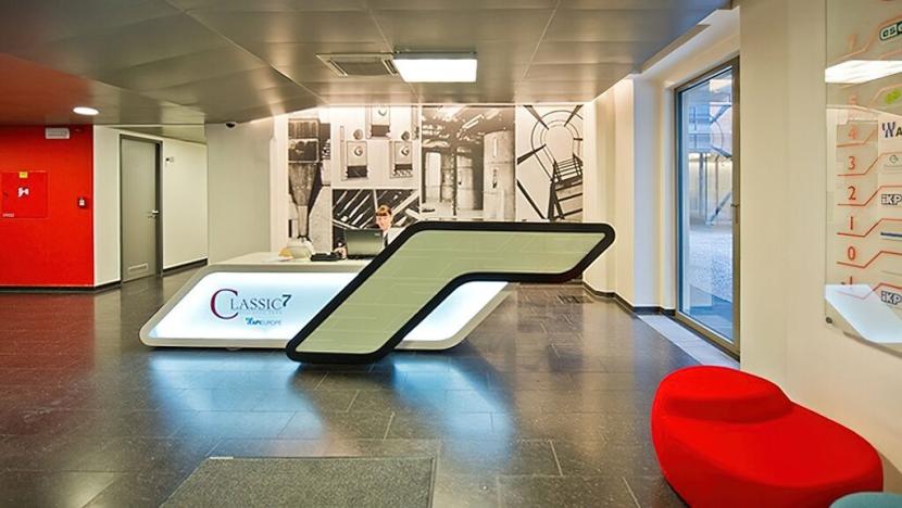 Pronájem kanceláře, Praha - Holešovice, V háji, 330 m2