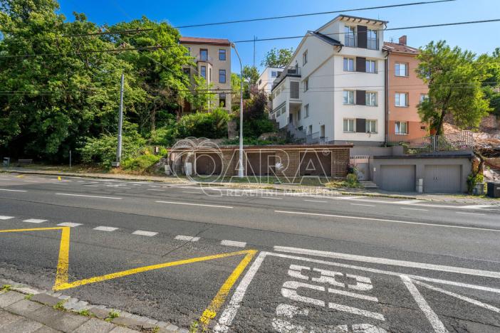 Pronájem garáže, Brno - Pisárky, Libušino údolí, 39 m2