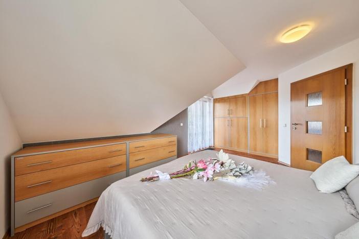 Prodej rodinného domu, Vlčice, 180 m2