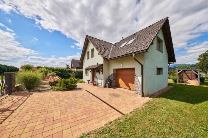 Prodej rodinného domu, Vlčice, 180 m2