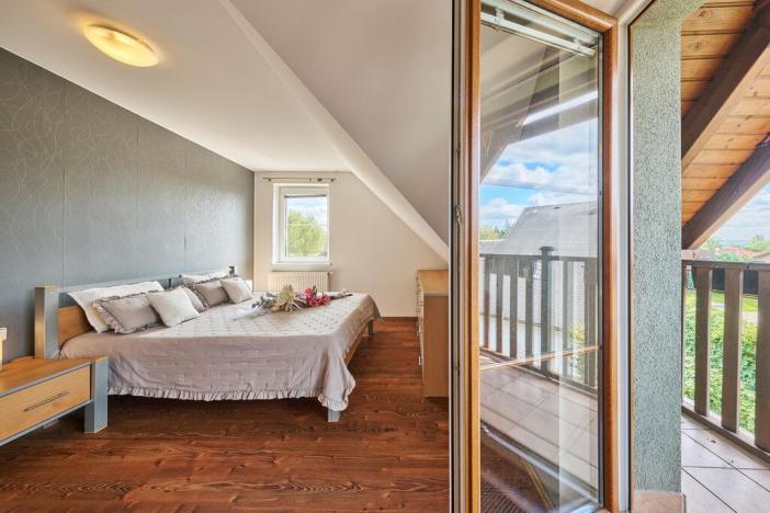 Prodej rodinného domu, Vlčice, 180 m2