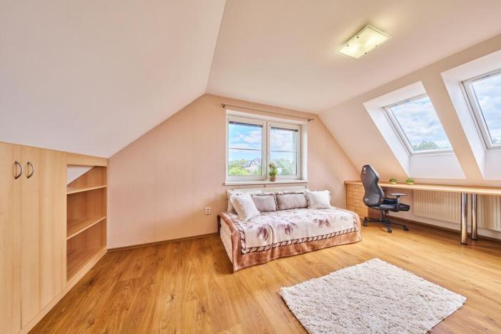 Prodej rodinného domu, Vlčice, 180 m2