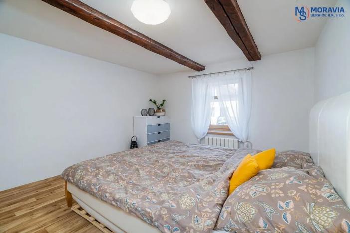 Prodej rodinného domu, Senička, 200 m2