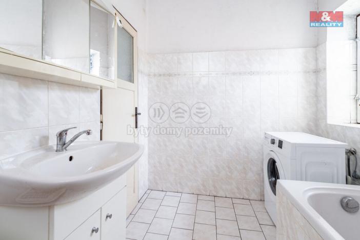 Prodej rodinného domu, Sněžné, 192 m2