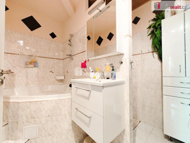 Prodej bytu 4+1, Česká Lípa, Kunratická, 94 m2