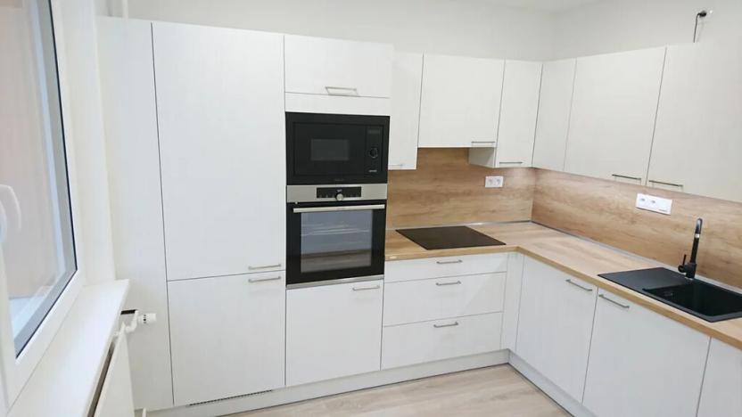 Pronájem bytu 2+1, Klášterec nad Ohří, Okružní, 60 m2
