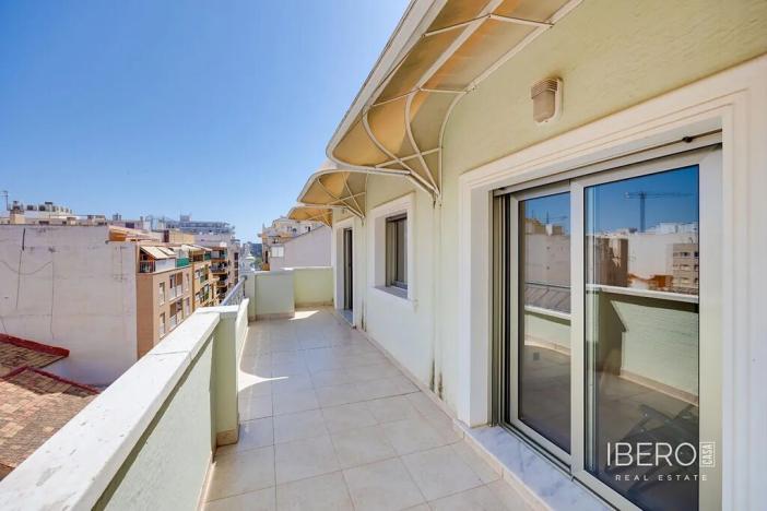 Prodej bytu 4+kk, Torrevieja, Španělsko, 133 m2