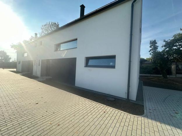 Prodej rodinného domu, Strančice, 155 m2