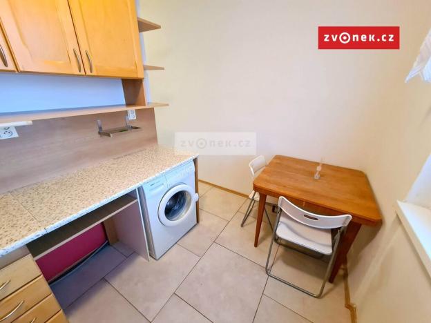 Pronájem bytu 2+1, Zlín - Malenovice, Milíčova, 60 m2