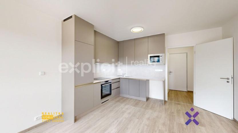 Pronájem bytu 1+kk, Zlín, Nad Stráněmi, 34 m2