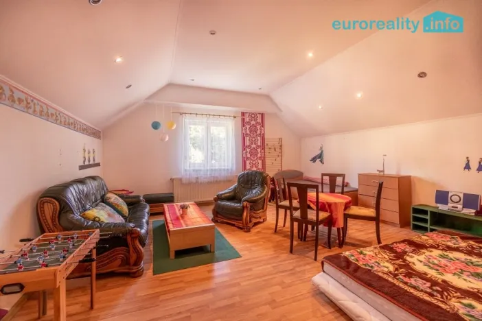 Prodej rodinného domu, Volfartice, 239 m2