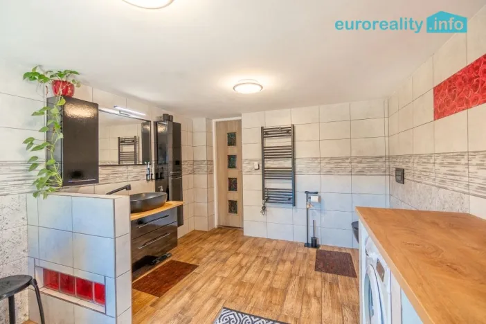 Prodej rodinného domu, Volfartice, 239 m2