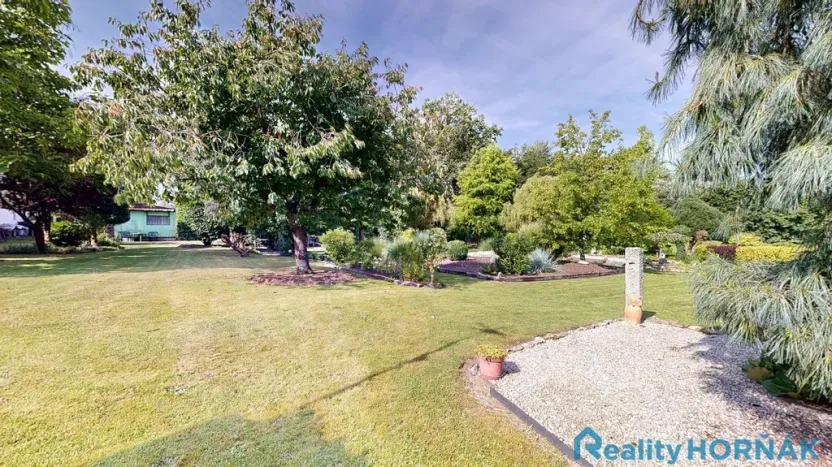 Prodej pozemku pro bydlení, Ponědrážka, 2366 m2