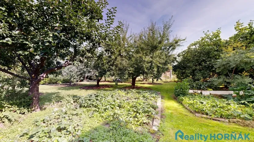 Prodej pozemku pro bydlení, Ponědrážka, 2366 m2