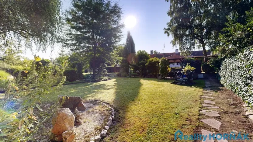 Prodej pozemku pro bydlení, Ponědrážka, 2366 m2