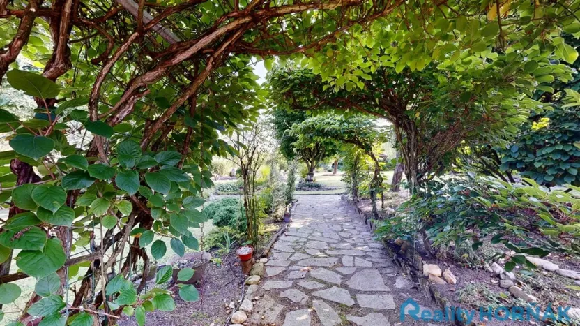 Prodej pozemku pro bydlení, Ponědrážka, 2366 m2