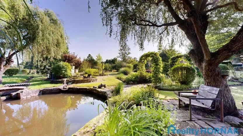 Prodej pozemku pro bydlení, Ponědrážka, 2366 m2