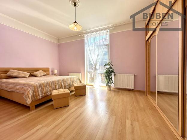 Prodej bytu 4+kk, Mariánské Lázně, Husova, 91 m2