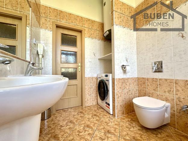 Prodej bytu 4+kk, Mariánské Lázně, Husova, 91 m2