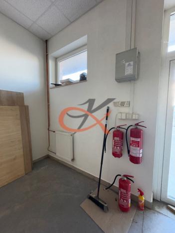 Pronájem výrobních prostor, Rožnov pod Radhoštěm, 1. máje, 136 m2
