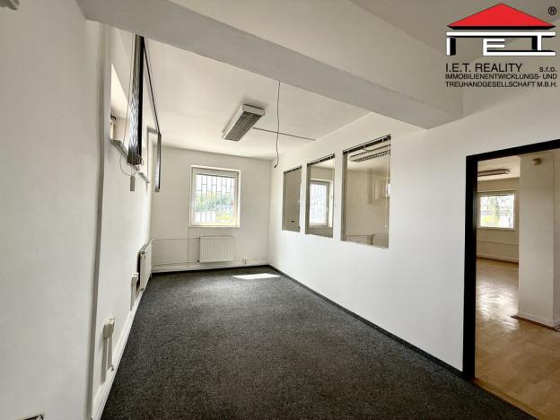 Pronájem obchodního prostoru, Brno, Pražákova, 565 m2