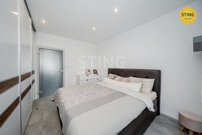 Pronájem bytu 3+kk, Ostrava, Viktora Huga, 73 m2