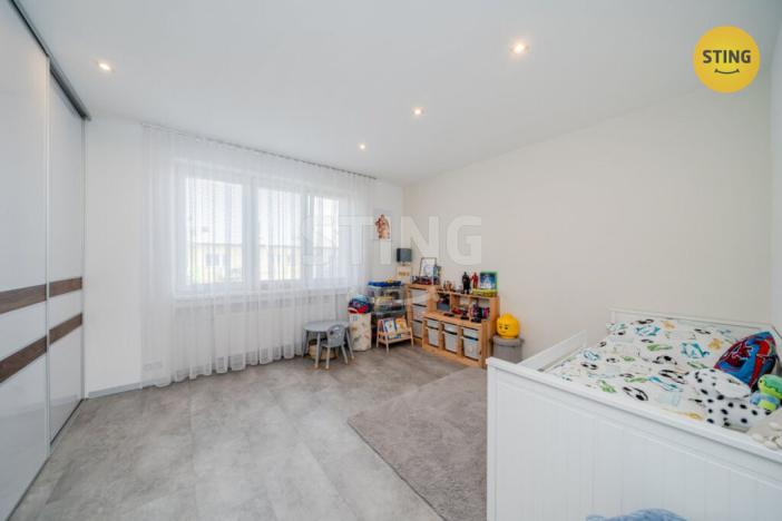 Pronájem bytu 3+kk, Ostrava, Viktora Huga, 73 m2