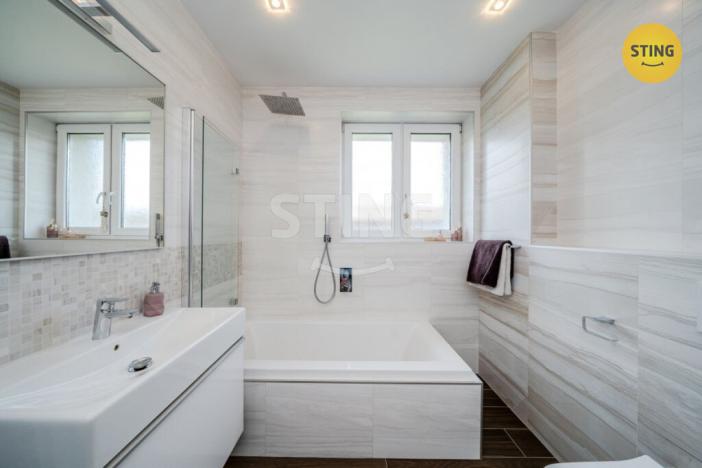 Pronájem bytu 3+kk, Ostrava, Viktora Huga, 73 m2