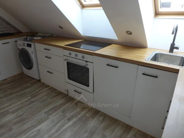 Pronájem bytu 2+kk, Česká Lípa, Moskevská, 110 m2