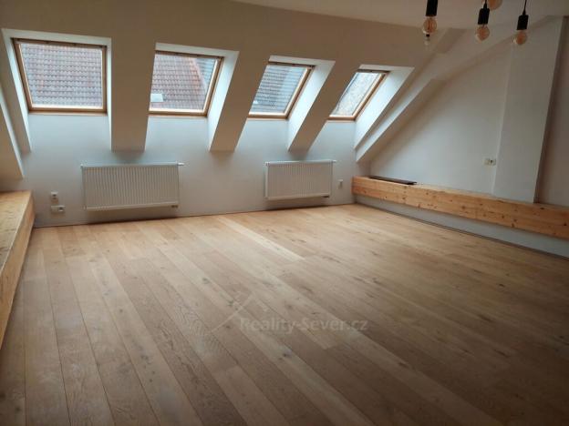 Pronájem bytu 2+kk, Česká Lípa, Moskevská, 110 m2