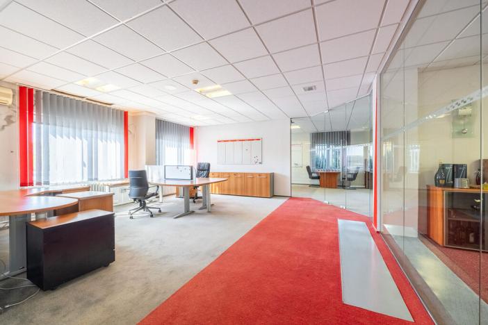 Pronájem obchodního prostoru, Nymburk, Dopravní, 200 m2