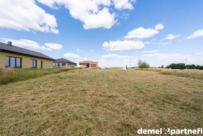 Prodej pozemku pro bydlení, Střítež, 640 m2