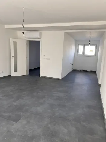 Prodej bytu 3+kk, Znojmo, Třešňová, 74 m2