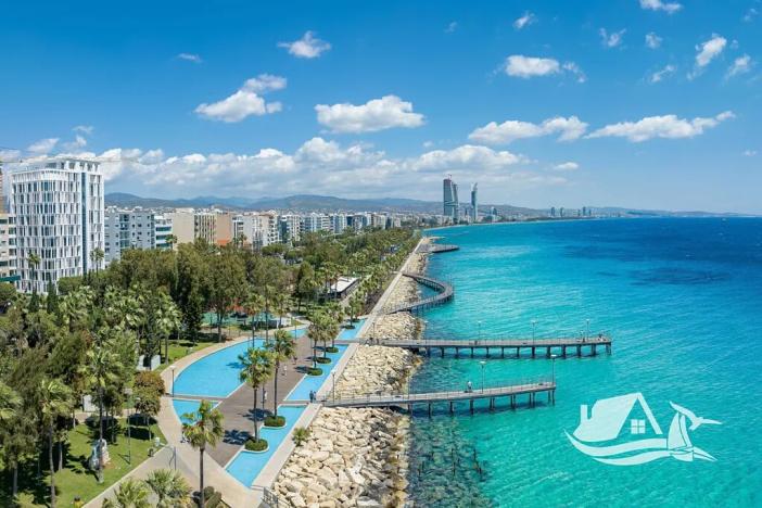 Prodej bytu 3+kk, Lemesos, Kypr, 86 m2