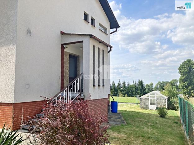 Prodej rodinného domu, Chlumčany, U Stadionu, 178 m2