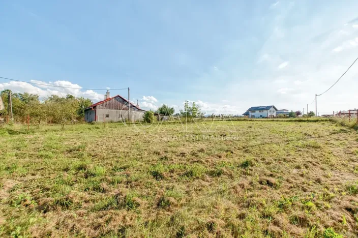 Prodej pozemku pro bydlení, Lučina, 2139 m2