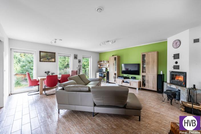 Prodej vícegeneračního domu, Podolanka, Pod Strání, 333 m2