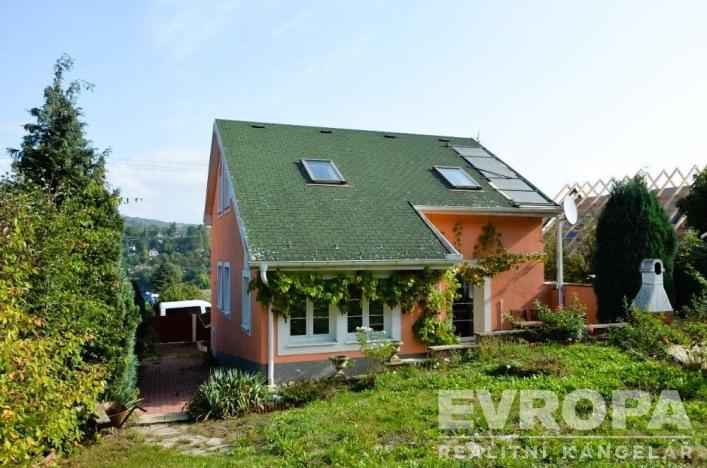 Prodej rodinného domu, Nižbor - Stradonice, Stradonice, 260 m2