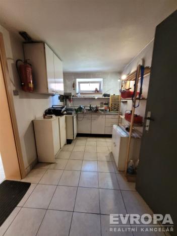 Prodej rodinného domu, Nižbor - Stradonice, Stradonice, 260 m2