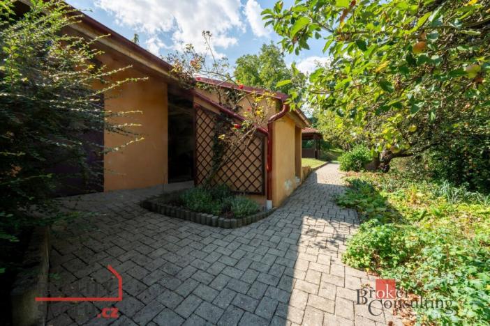 Prodej rodinného domu, Brno - Žebětín, Akátová, 222 m2