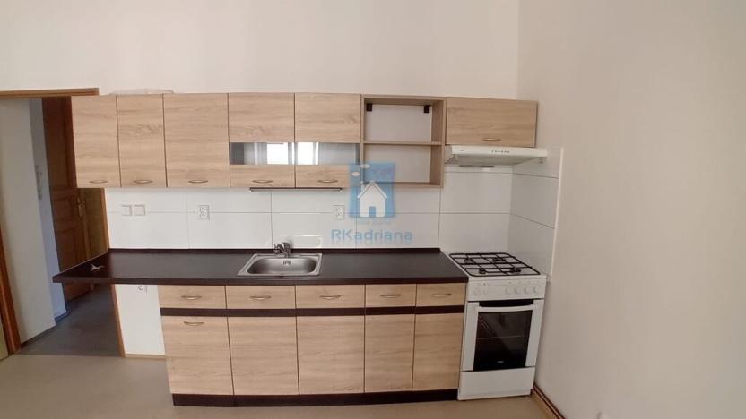 Pronájem bytu 2+kk, Plzeň, Koperníkova, 50 m2