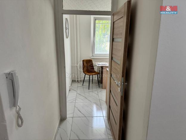 Prodej bytu 1+1, Teplice - Řetenice, Denisova, 36 m2