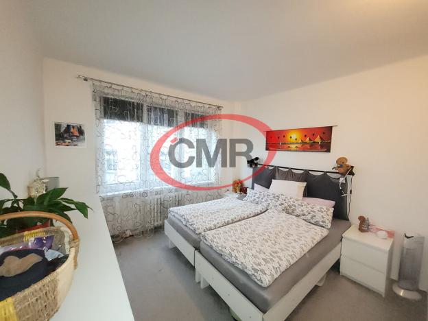 Prodej bytu 2+1, Praha, Skloněná, 52 m2