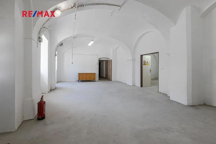 Prodej výrobních prostor, Zbiroh, Líšenská, 700 m2