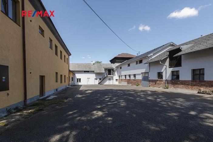 Prodej výrobních prostor, Zbiroh, Líšenská, 700 m2