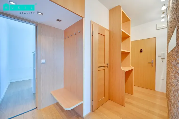 Pronájem bytu 3+1, Olomouc, Kaštanová, 68 m2