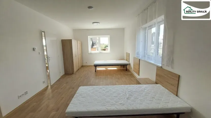Pronájem bytu 1+1, Františkovy Lázně - Horní Lomany, Budovatelská, 50 m2