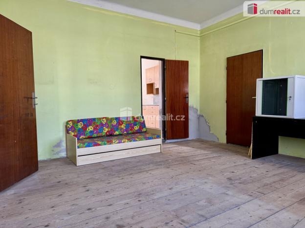 Prodej kanceláře, Pravčice, 840 m2